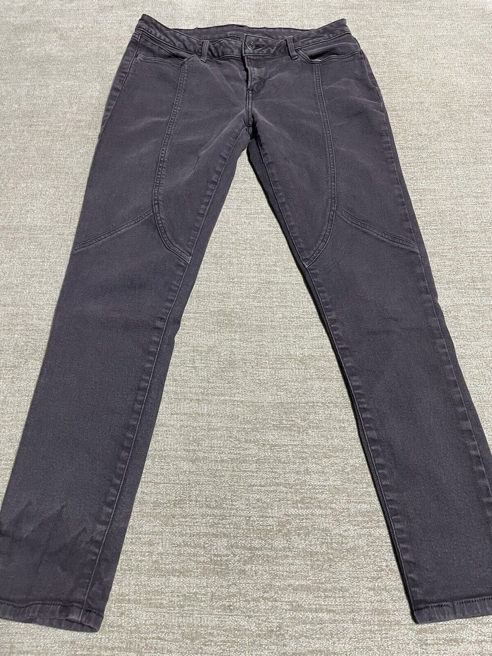 Levi's Jeans Women's Size 8M Gray Straight Leg Classic White Tag